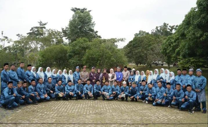Upacara Memperingati HUT Riau ke 69 di Kuansing