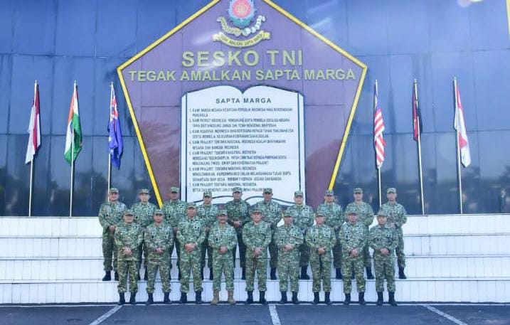 Wakasau Bekali Pasis Sesko TNI tentang Keunggulan Siber dan Informasi di Era Operasi Multi Domain
