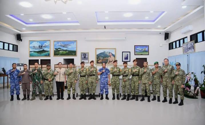Danlanud RSA Lepas Taruna Akademi TNI Usai Jalani Bhakti di Natuna